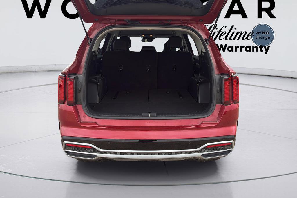 Used 2023 Kia Sorento S FWD image 25