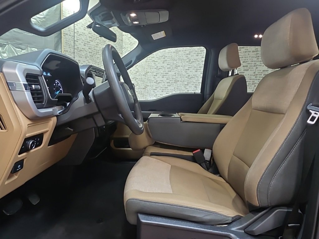 Used 2023 Ford F150 XLT image 14