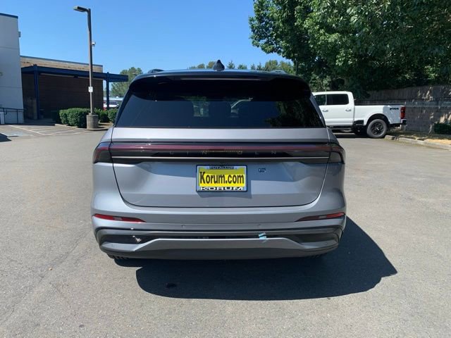 New 2025 Lincoln Nautilus Reserve image 4