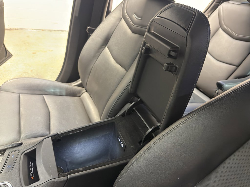 Used 2021 Cadillac XT6 Premium Luxury image 20