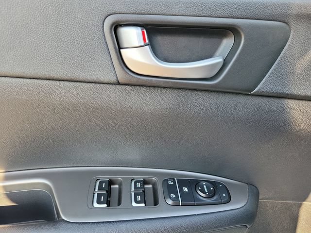 Used 2019 Kia Optima S w/ S Panoramic Sunroof Package FWD image 16