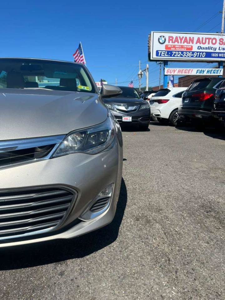 Used 2015 Toyota Avalon XLE FWD image 4