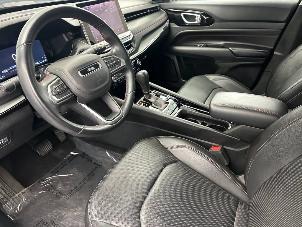 Used 2022 Jeep Compass Trailhawk w/ Trailhawk Elite Group AWD/4WD image 9