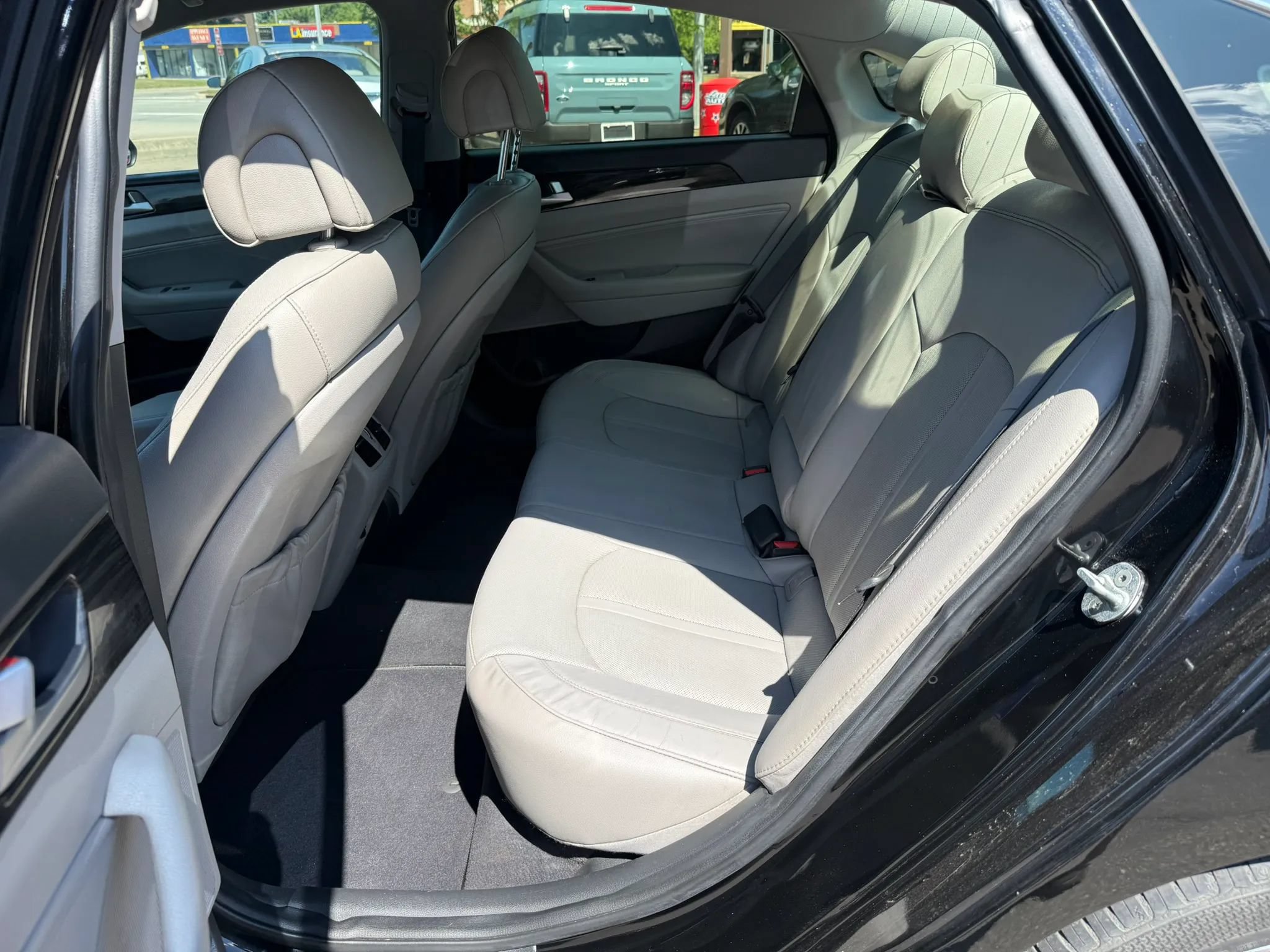 Used 2017 Hyundai Sonata Limited w/ Cargo Package FWD image 28