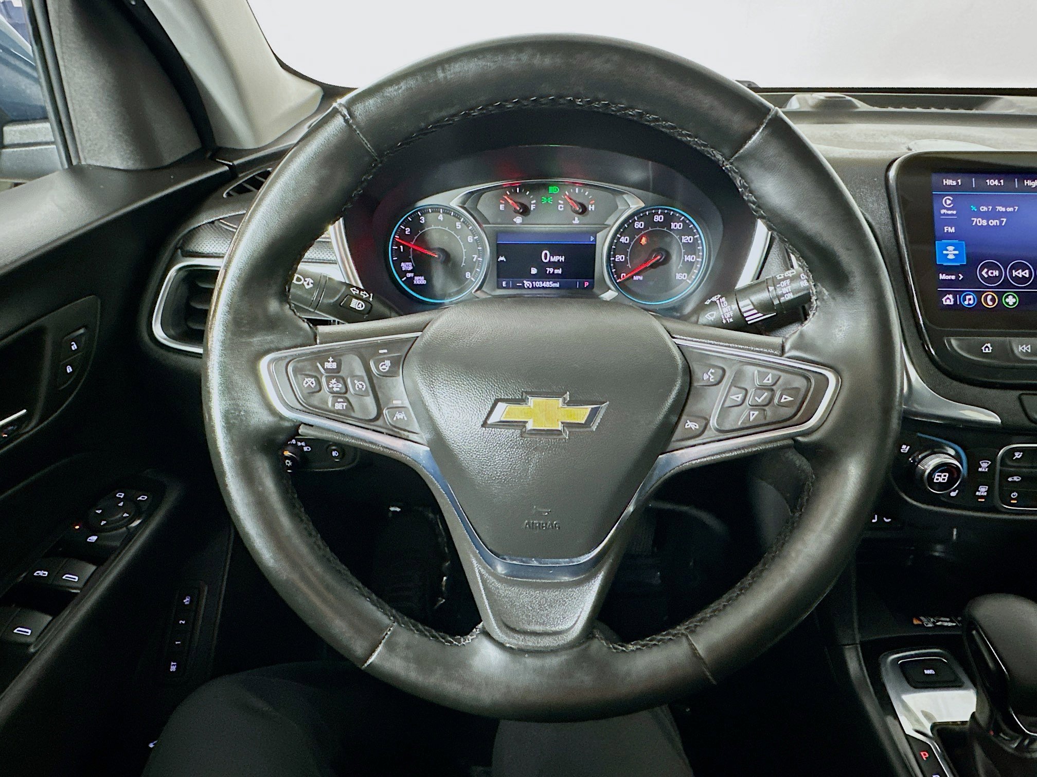 Used 2024 Chevrolet Equinox Premier AWD/4WD image 11