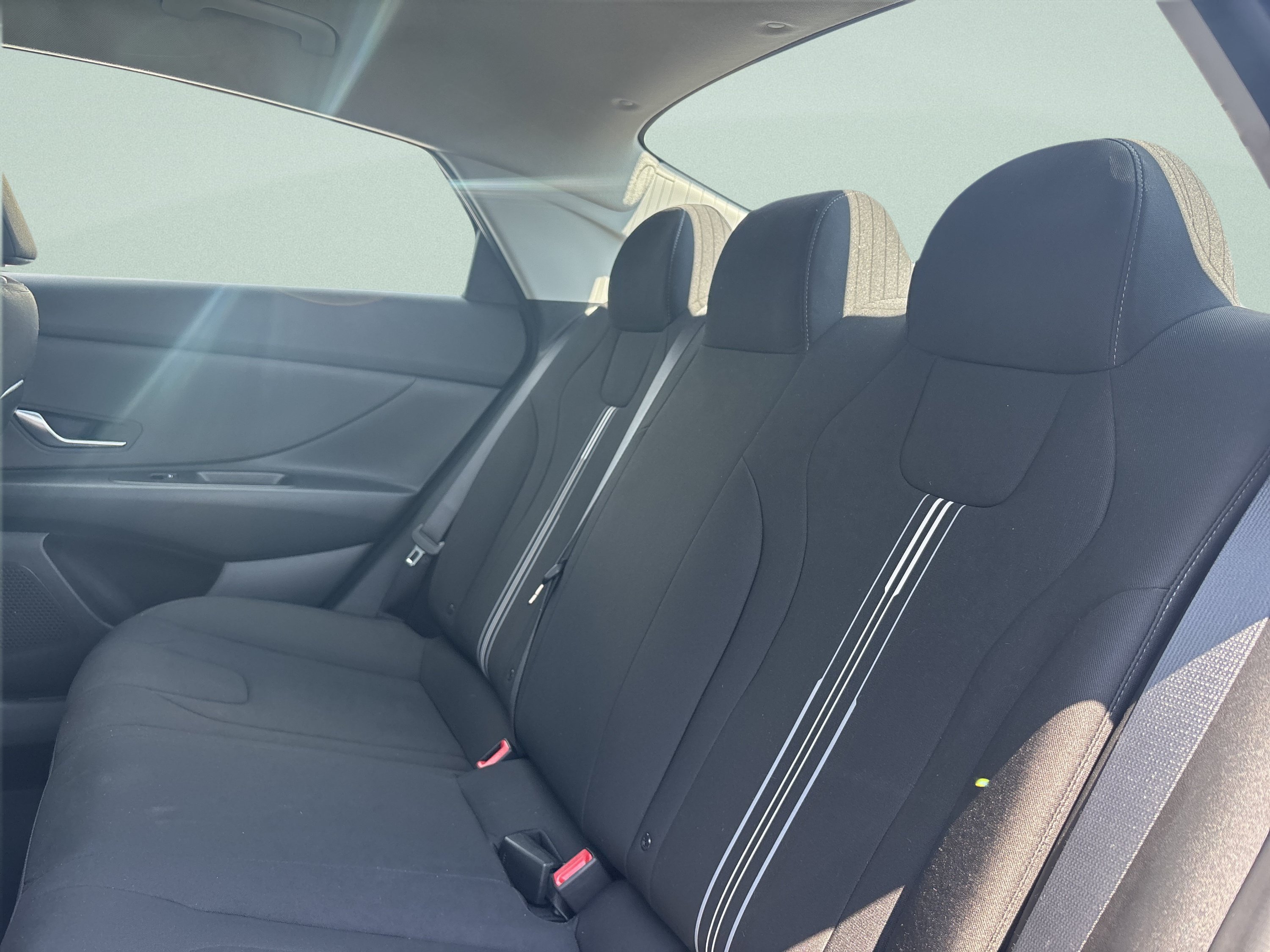 Used 2023 Hyundai Elantra SEL w/ Cargo Package FWD image 14