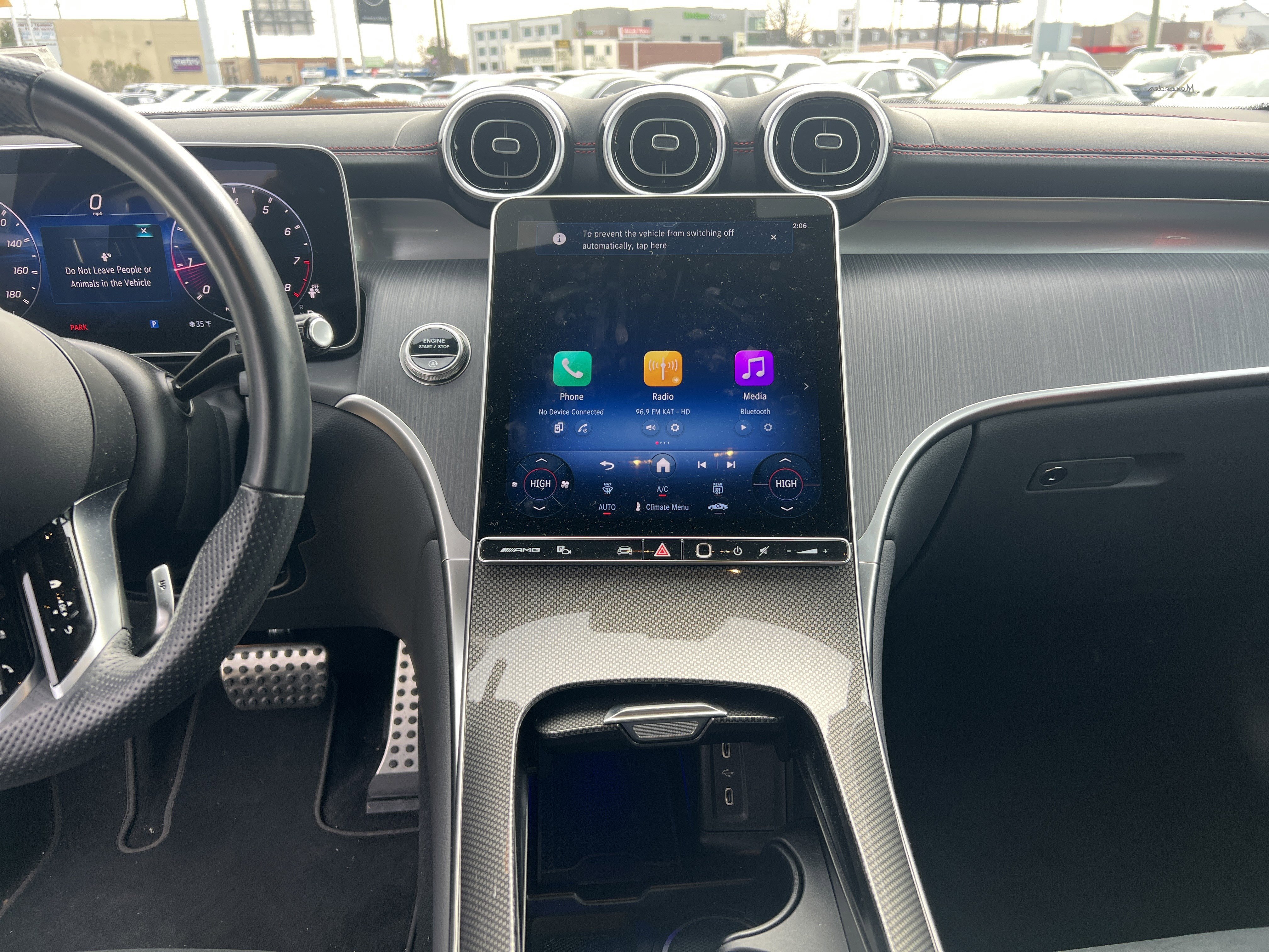 Certified 2025 Mercedes-Benz GLC 43 AMG 4MATIC image 31