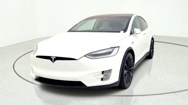Used 2018 Tesla Model X 75D AWD/4WD image 3