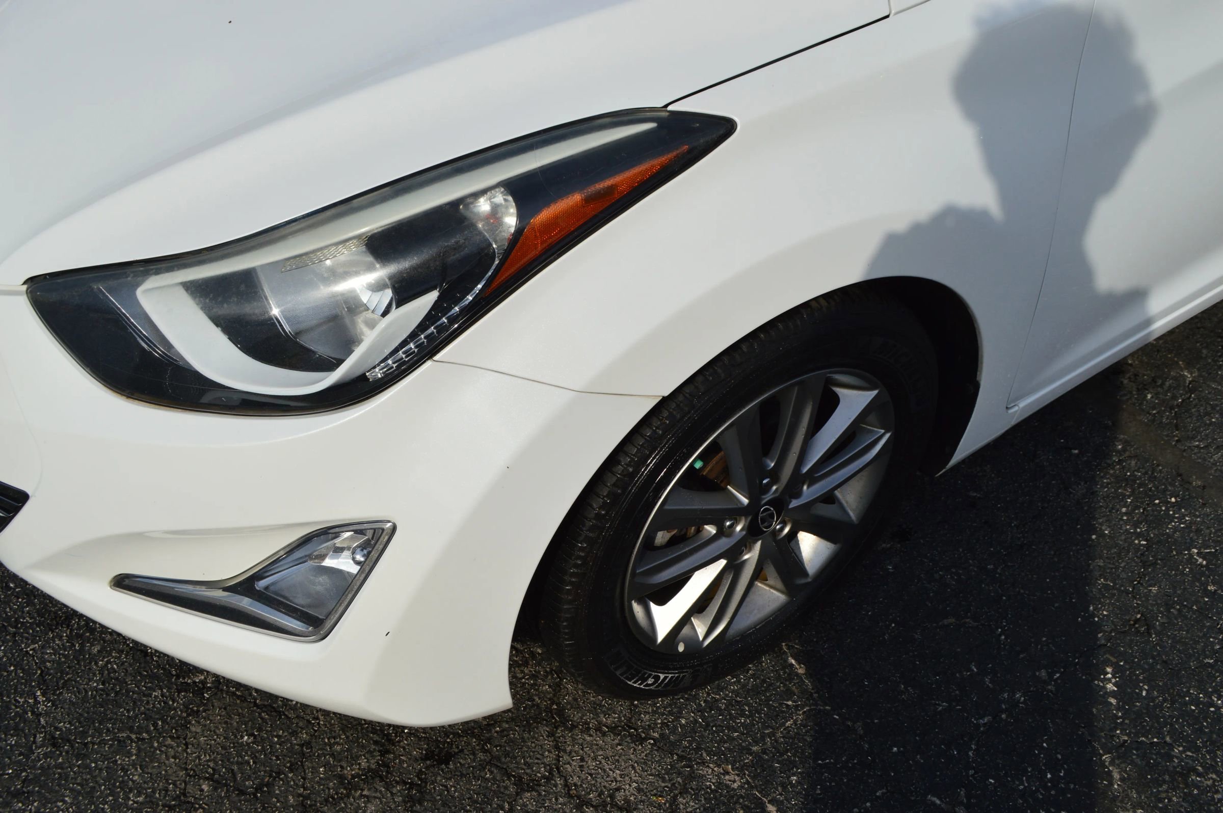 Used 2014 Hyundai Elantra SE w/ Option Group 02 image 3