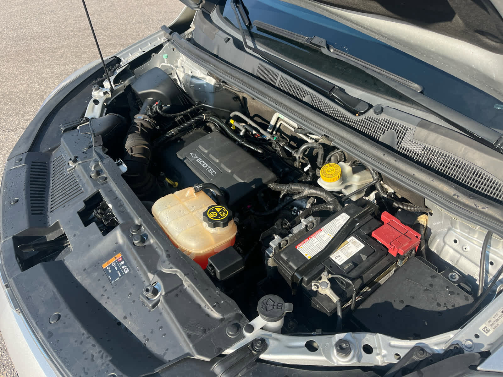 Used 2019 Chevrolet Trax LT w/ LT Convenience Package image 14