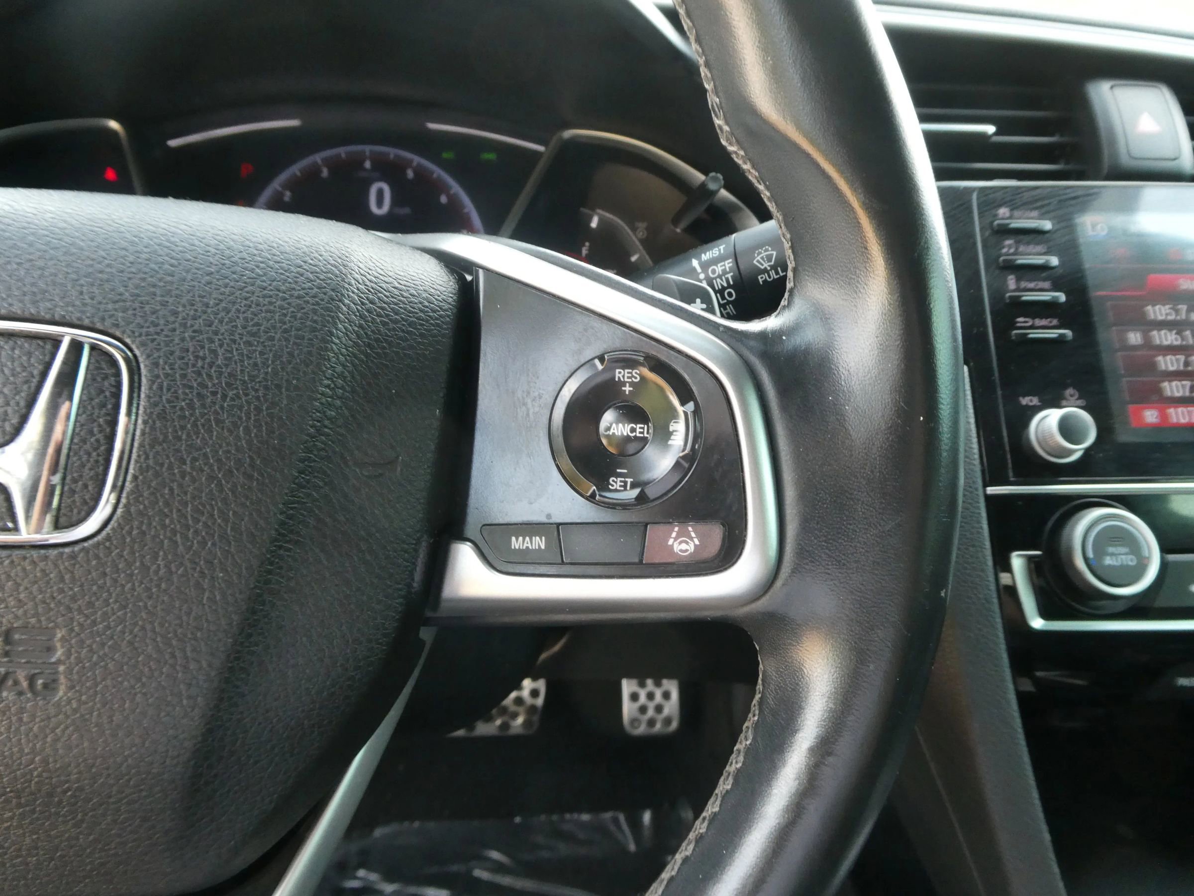 Used 2021 Honda Civic Sport image 18