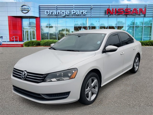 Used 2012 Volkswagen Passat 2.5 SE image 4