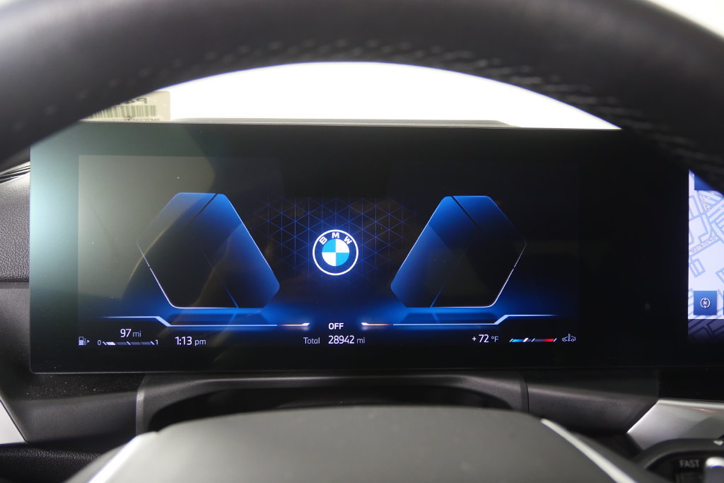 Used 2023 BMW 230i Coupe w/ Premium Package RWD image 16