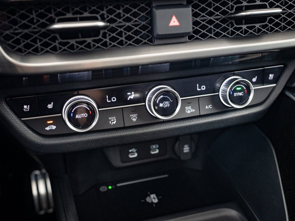 Certified 2025 Acura ADX A-Spec image 24