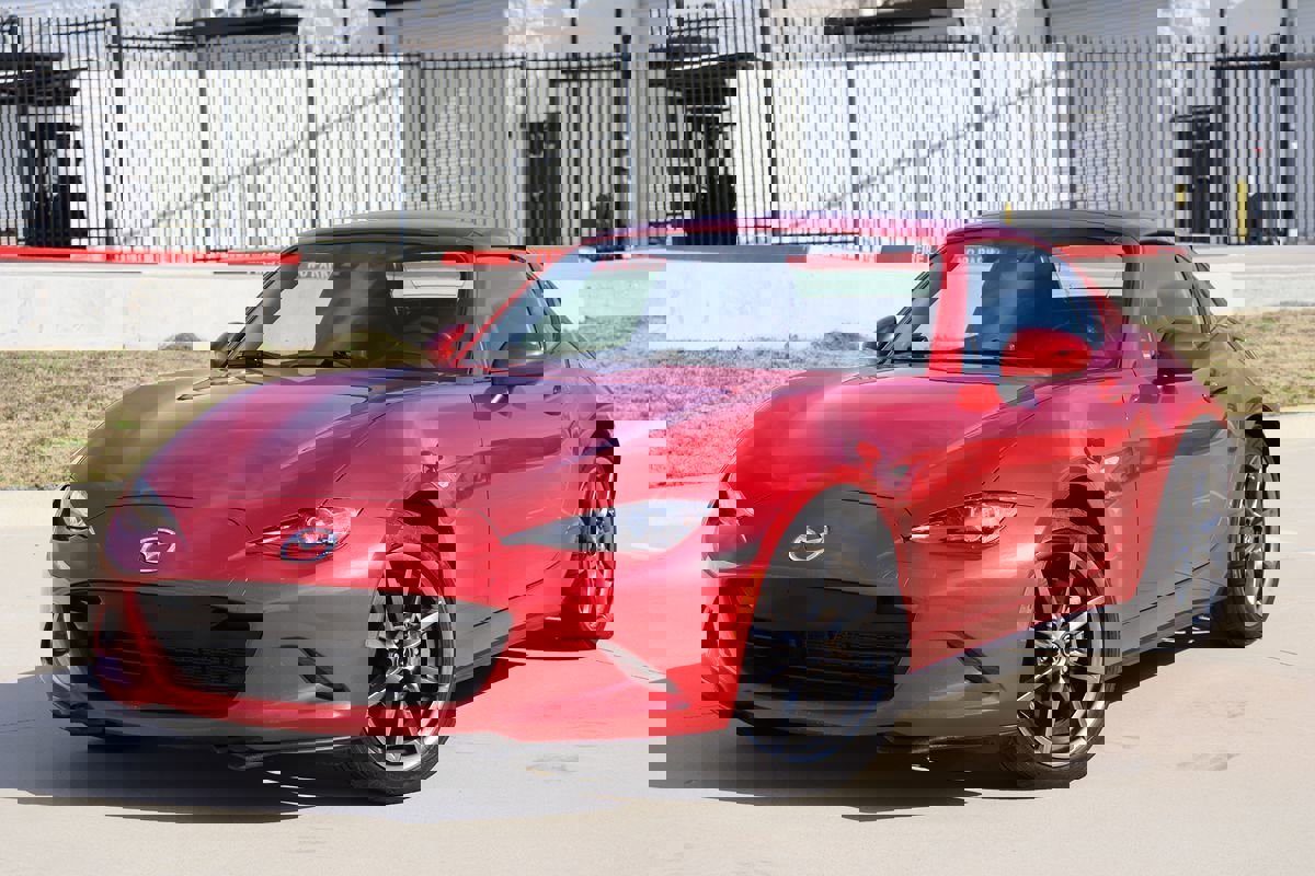 Used 2017 MAZDA MX-5 Miata RF Grand Touring image 7