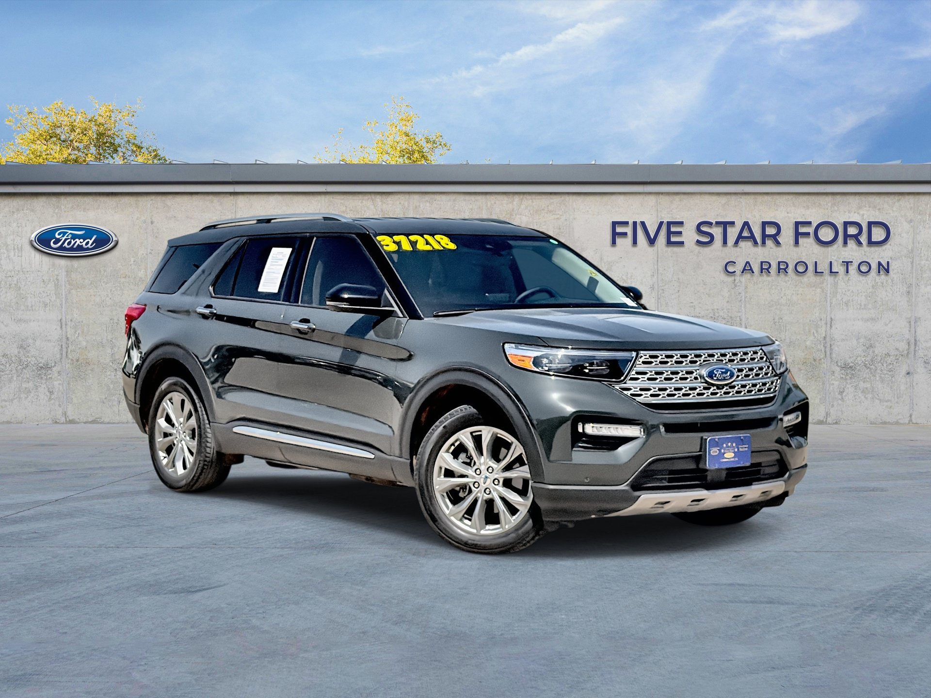 Certified 2023 Ford Explorer Limited w/ Limited Technology Package