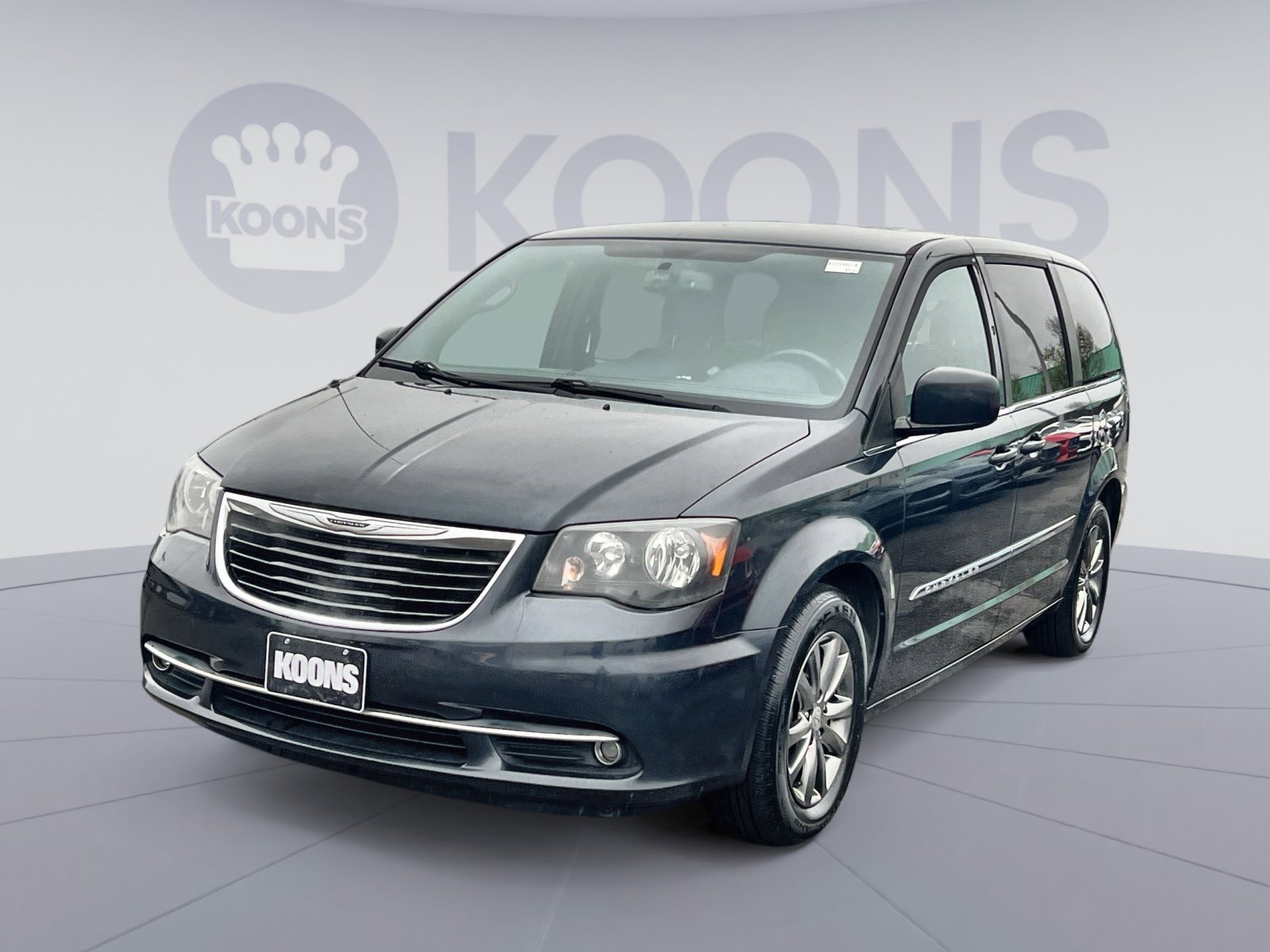 Used 2014 Chrysler Town & Country S