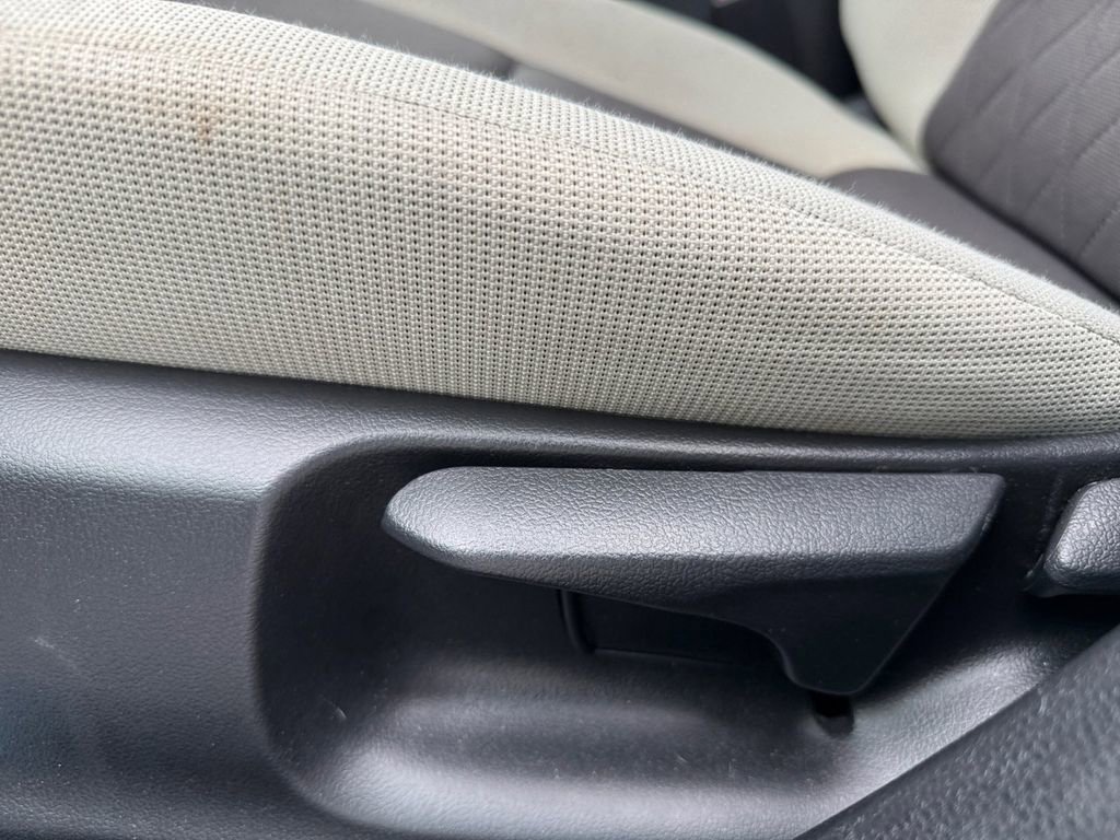 Used 2023 Toyota Corolla LE image 12