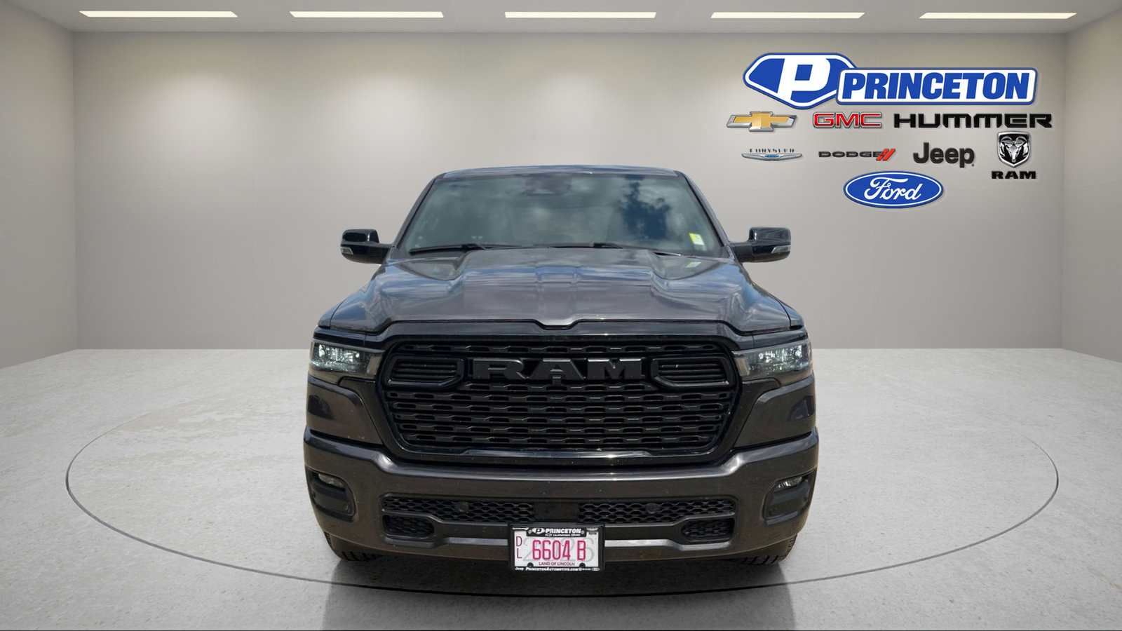 Used 2025 RAM 1500 Big Horn AWD/4WD image 2