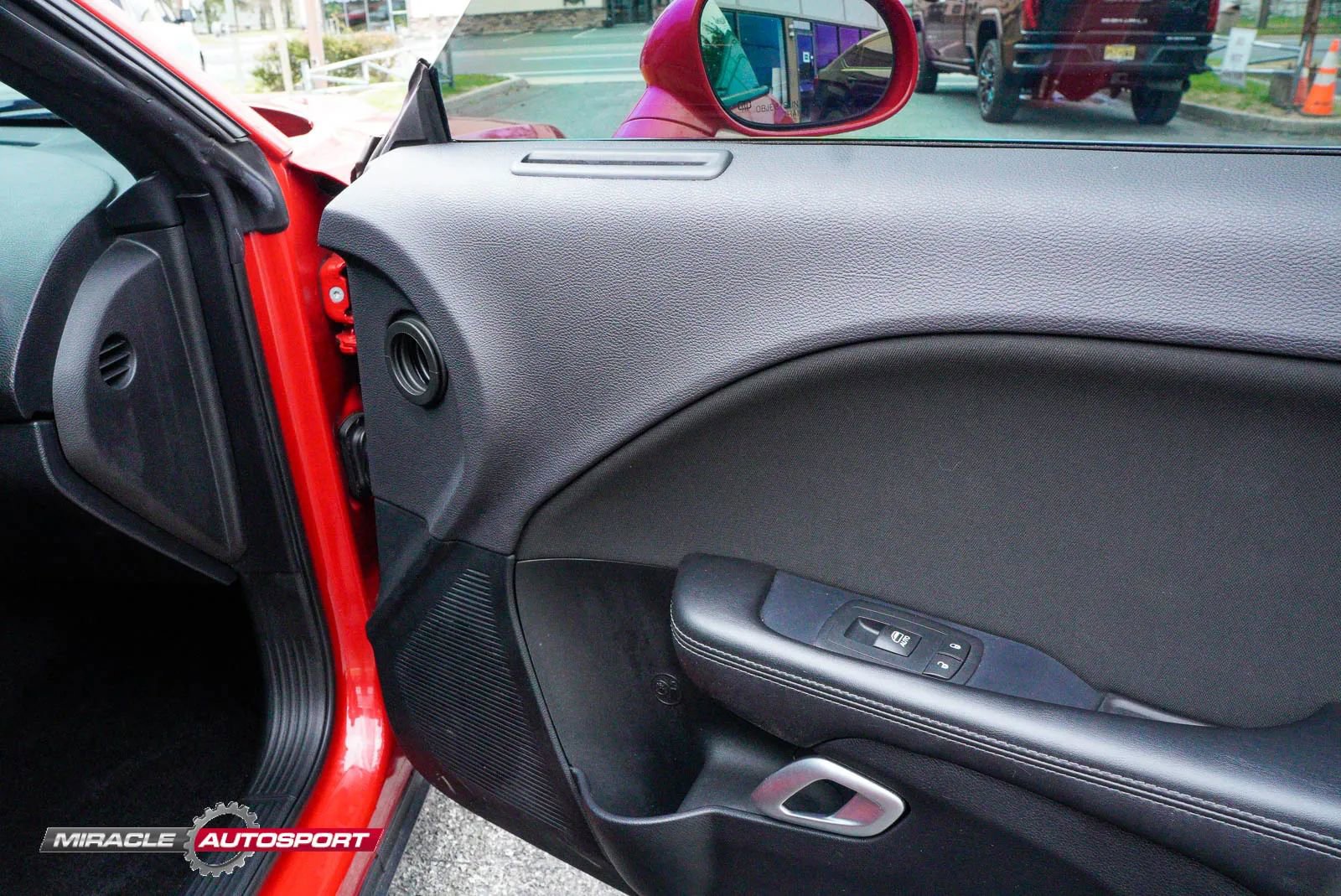 Used 2016 Dodge Challenger R/T w/ Blacktop Package image 25