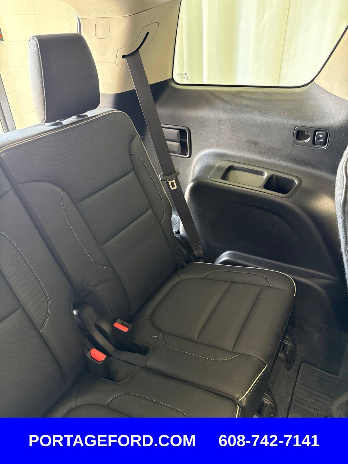 Used 2018 GMC Acadia Denali w/ Technology Package AWD/4WD image 38