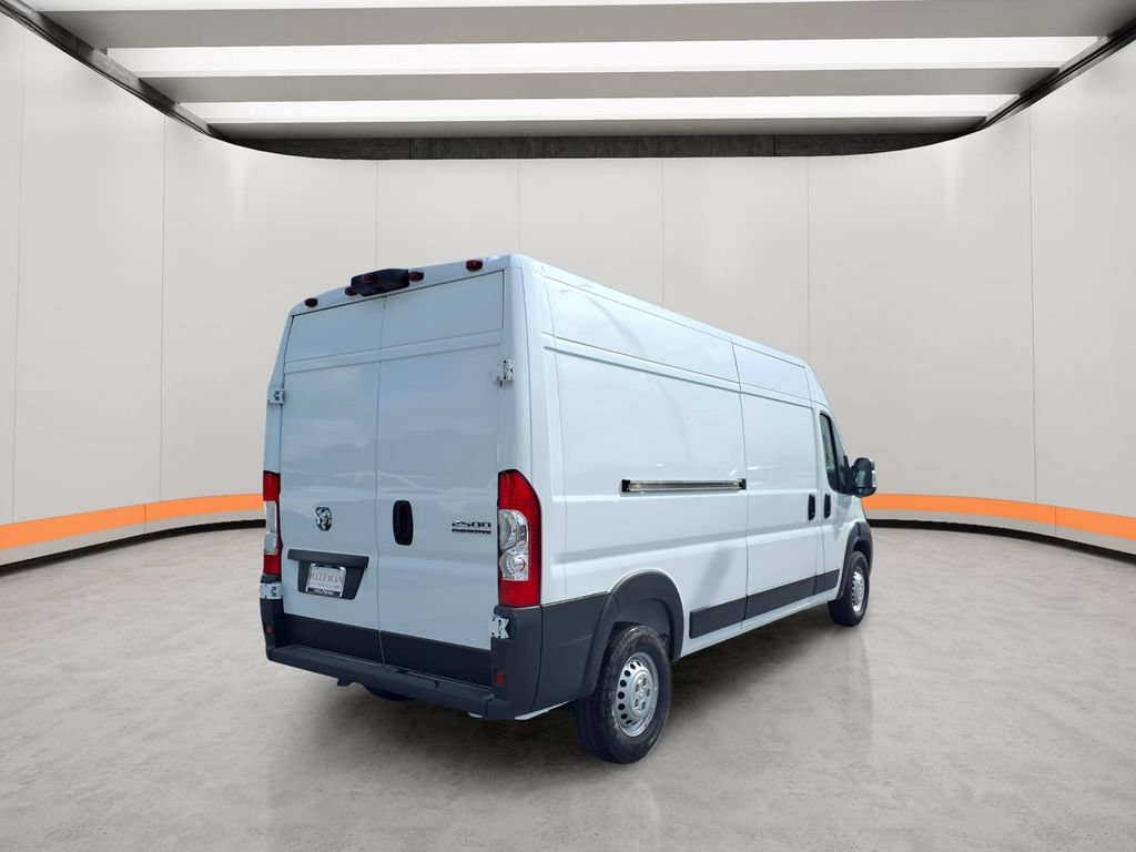 New 2026 RAM ProMaster 2500 w/ Convenience Group FWD image 4