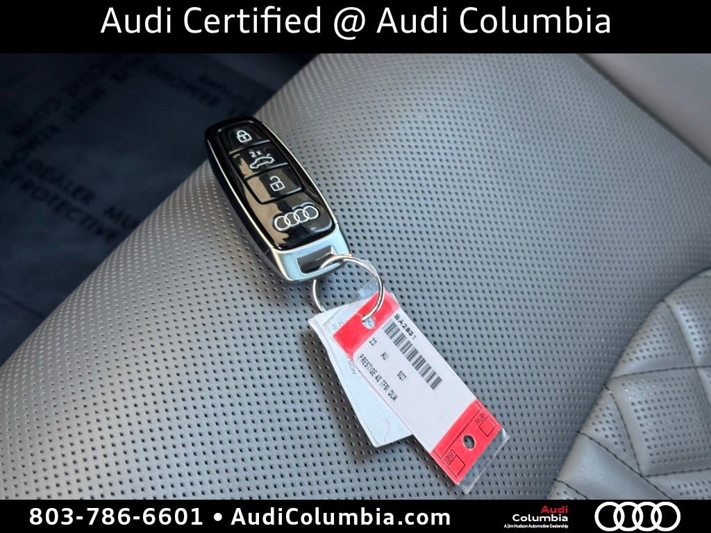 Used 2023 Audi SQ7 Prestige AWD/4WD image 37