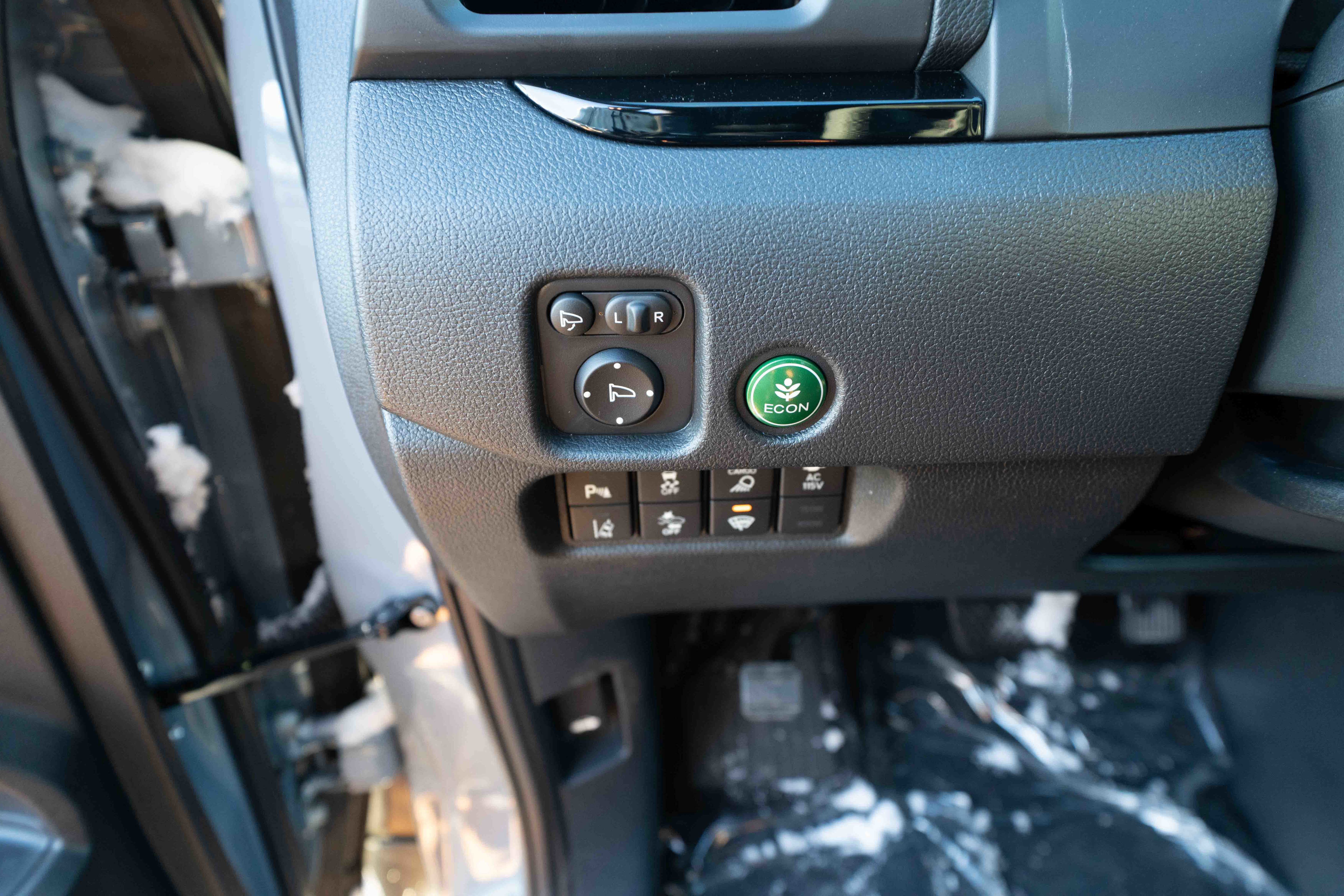 New 2026 Honda Ridgeline Black Edition image 11