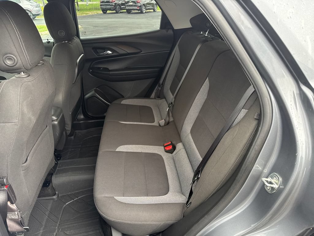 Used 2021 Chevrolet TrailBlazer LT w/ Convenience Package AWD/4WD image 6