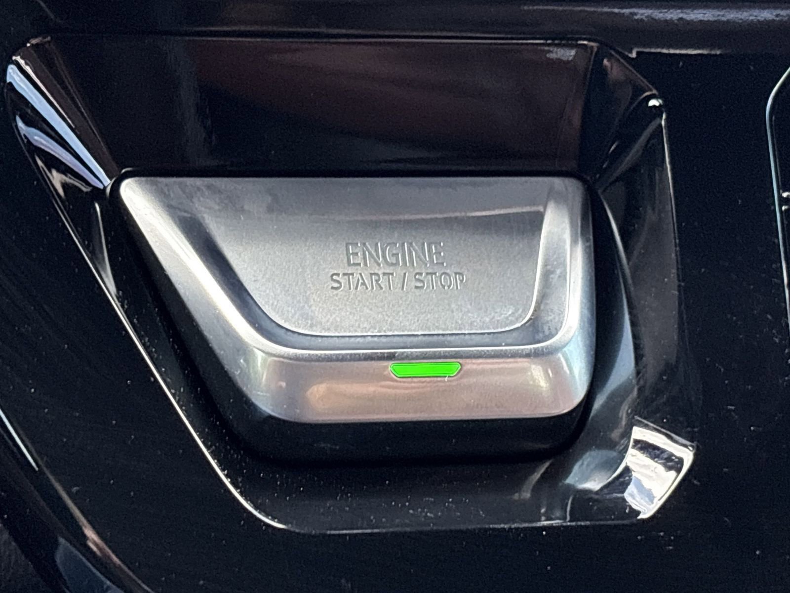 New 2025 GMC Sierra 3500 Denali Ultimate image 18