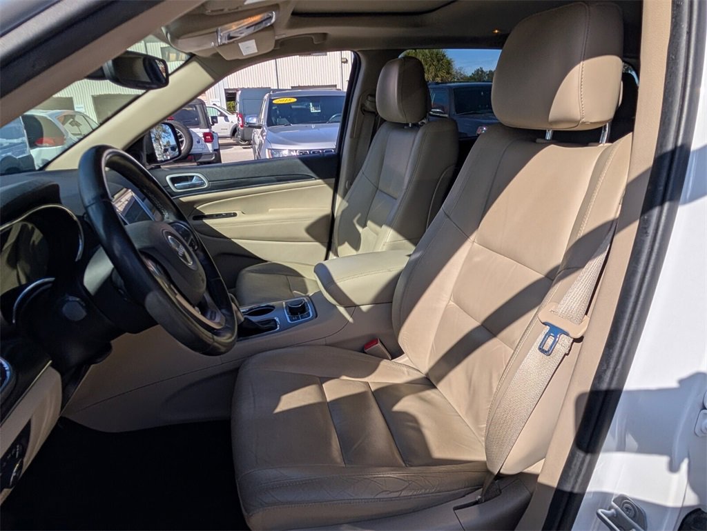 Used 2021 Jeep Grand Cherokee Limited w/ Trailer Tow Group IV image 10