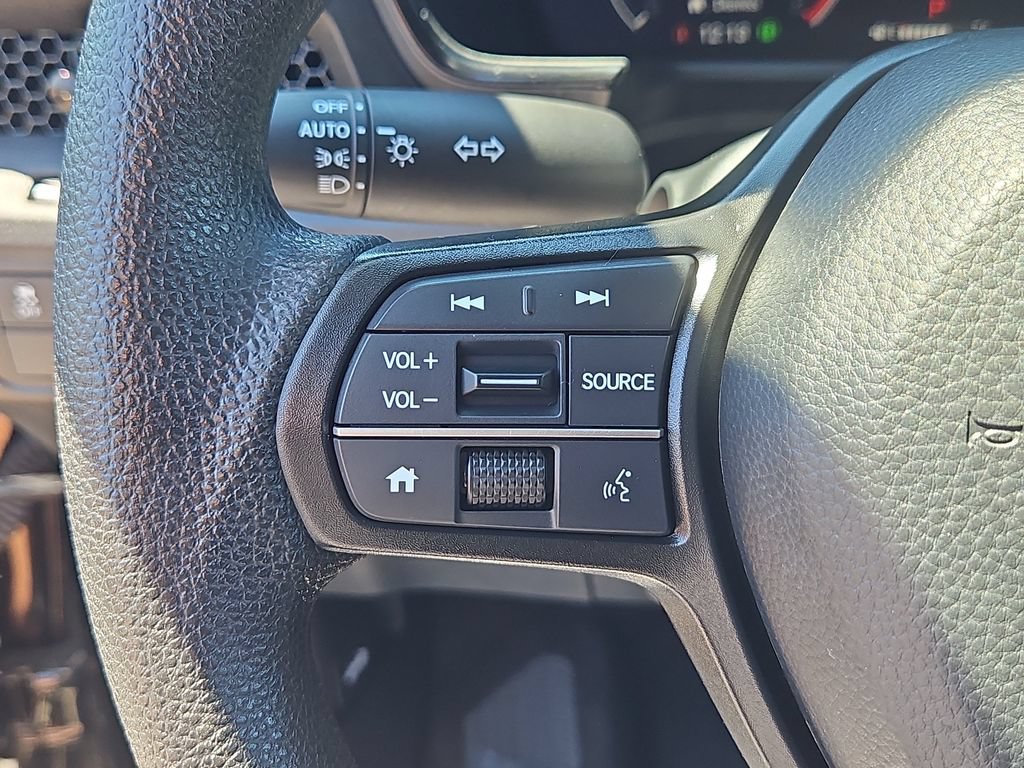 Used 2024 Honda CR-V LX image 17