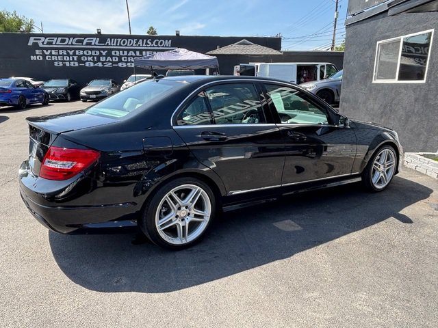 Used 2014 Mercedes-Benz C 250 Sedan image 30