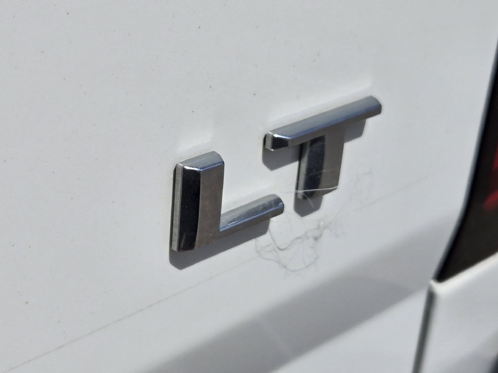 Used 2022 Chevrolet Colorado LT w/ Fleet Safety Package RWD image 11