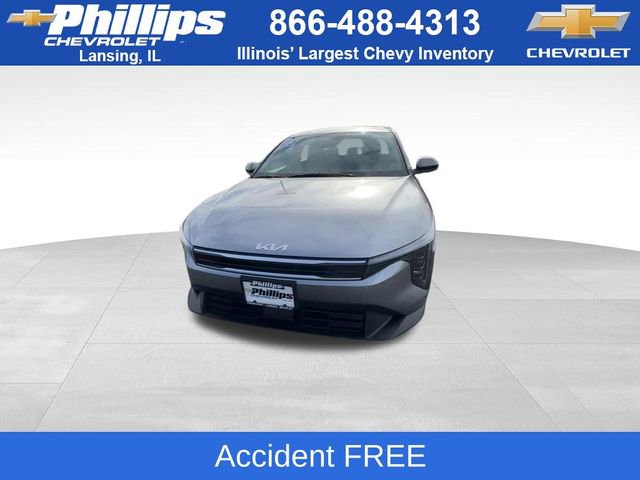 Used 2025 Kia K4 LXS image 3