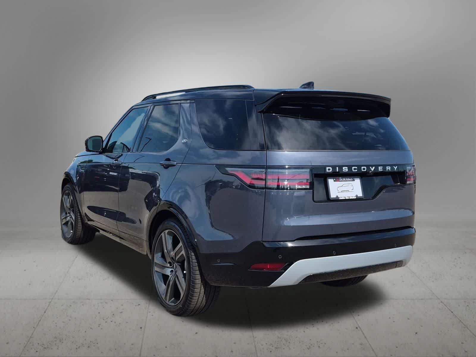New 2026 Land Rover Discovery Limited Edition AWD/4WD image 4