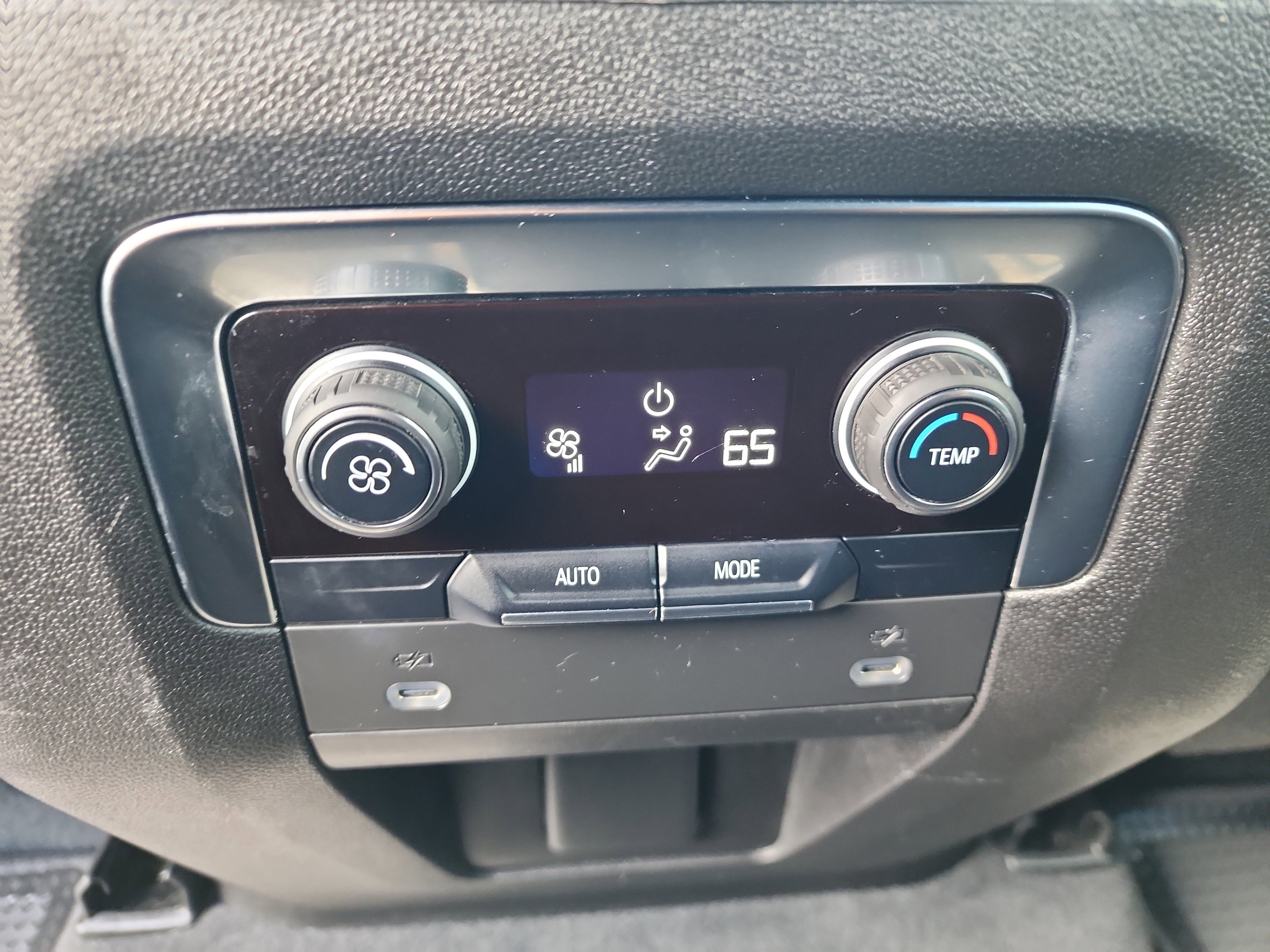Certified 2022 Chevrolet Tahoe LT image 28
