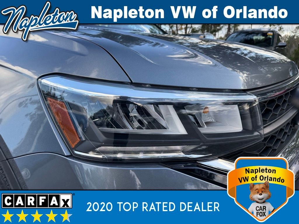 Used 2022 Volkswagen Taos SE image 4