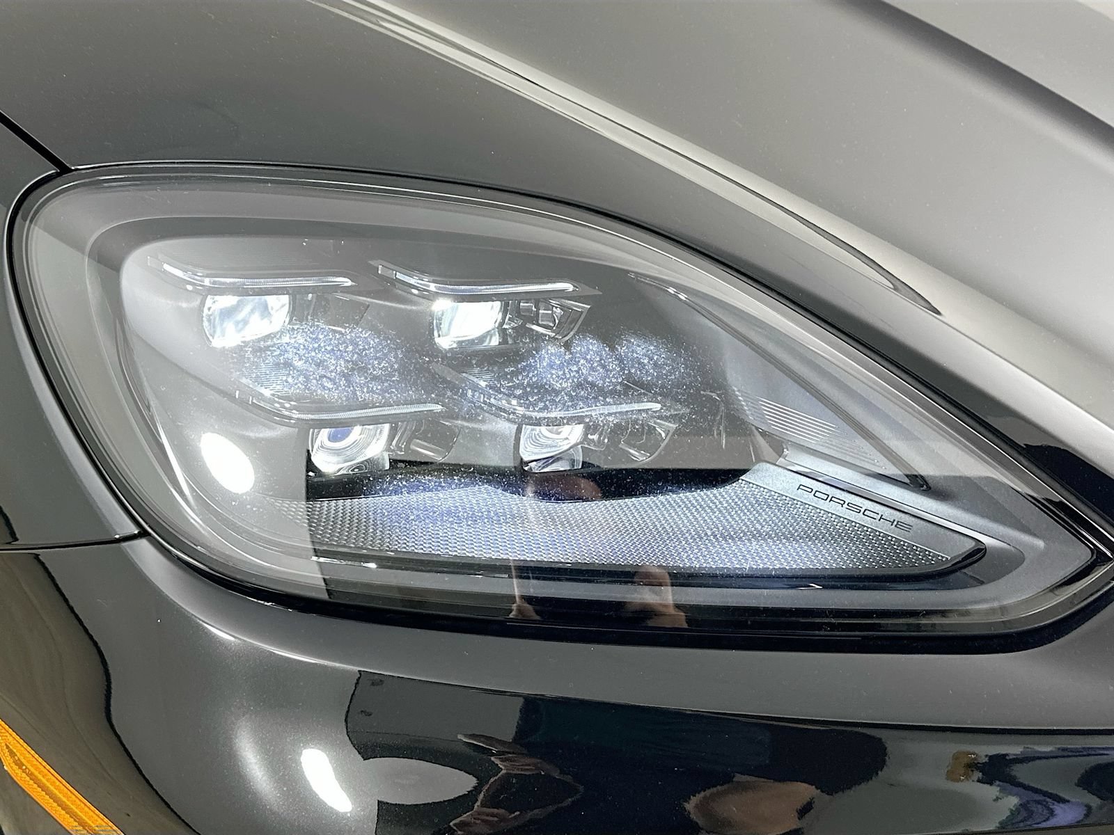 New 2026 Porsche Cayenne GTS AWD/4WD image 9