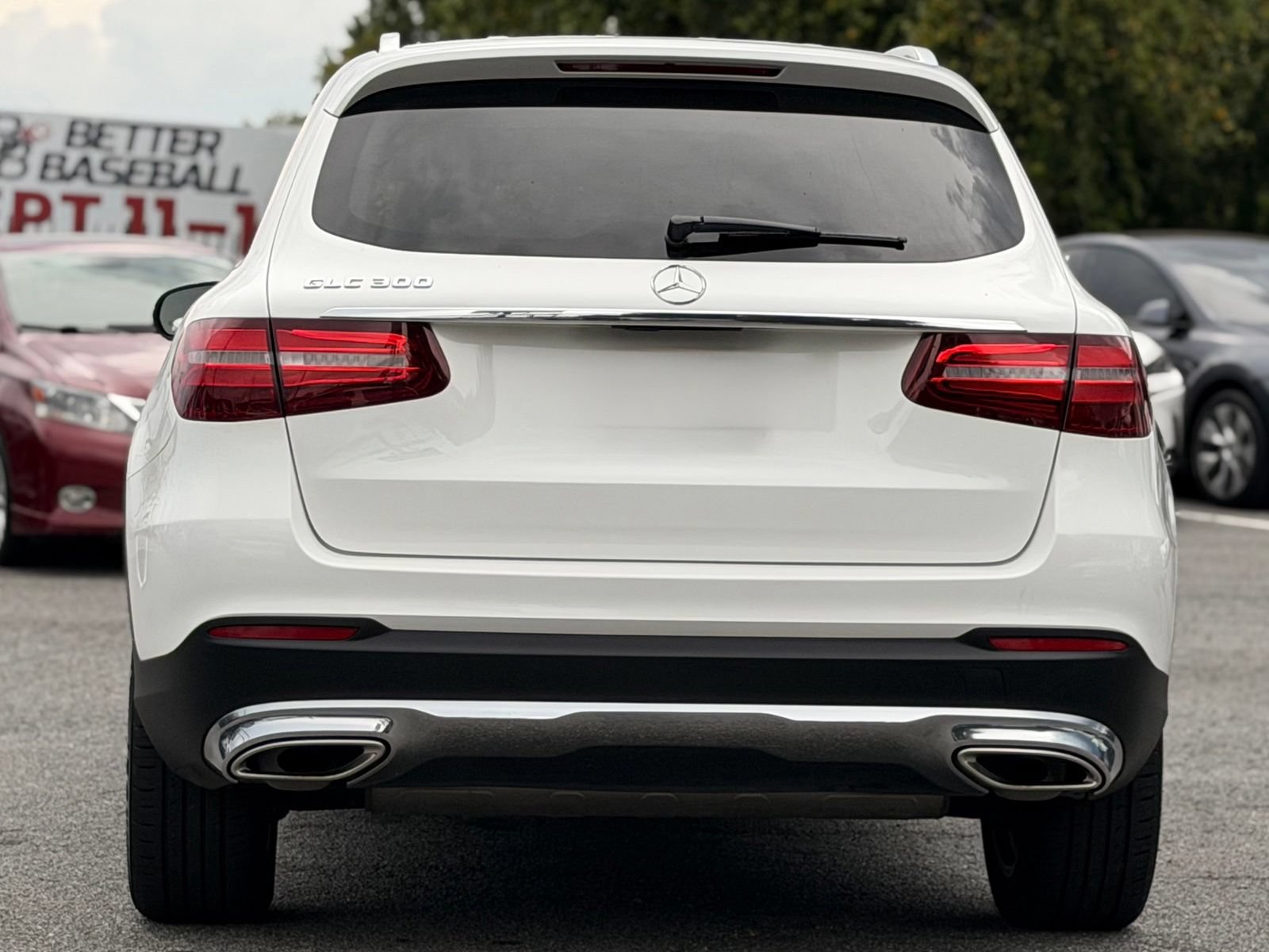 Used 2019 Mercedes-Benz GLC 300 image 4