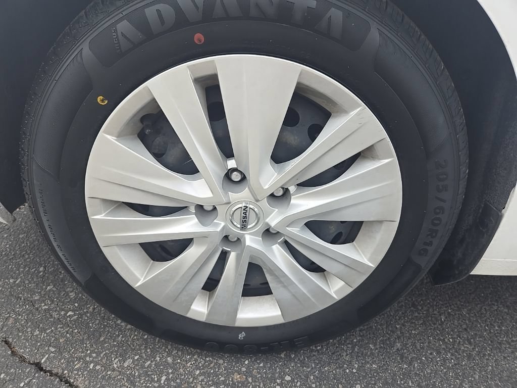 Used 2022 Nissan Sentra S FWD image 34