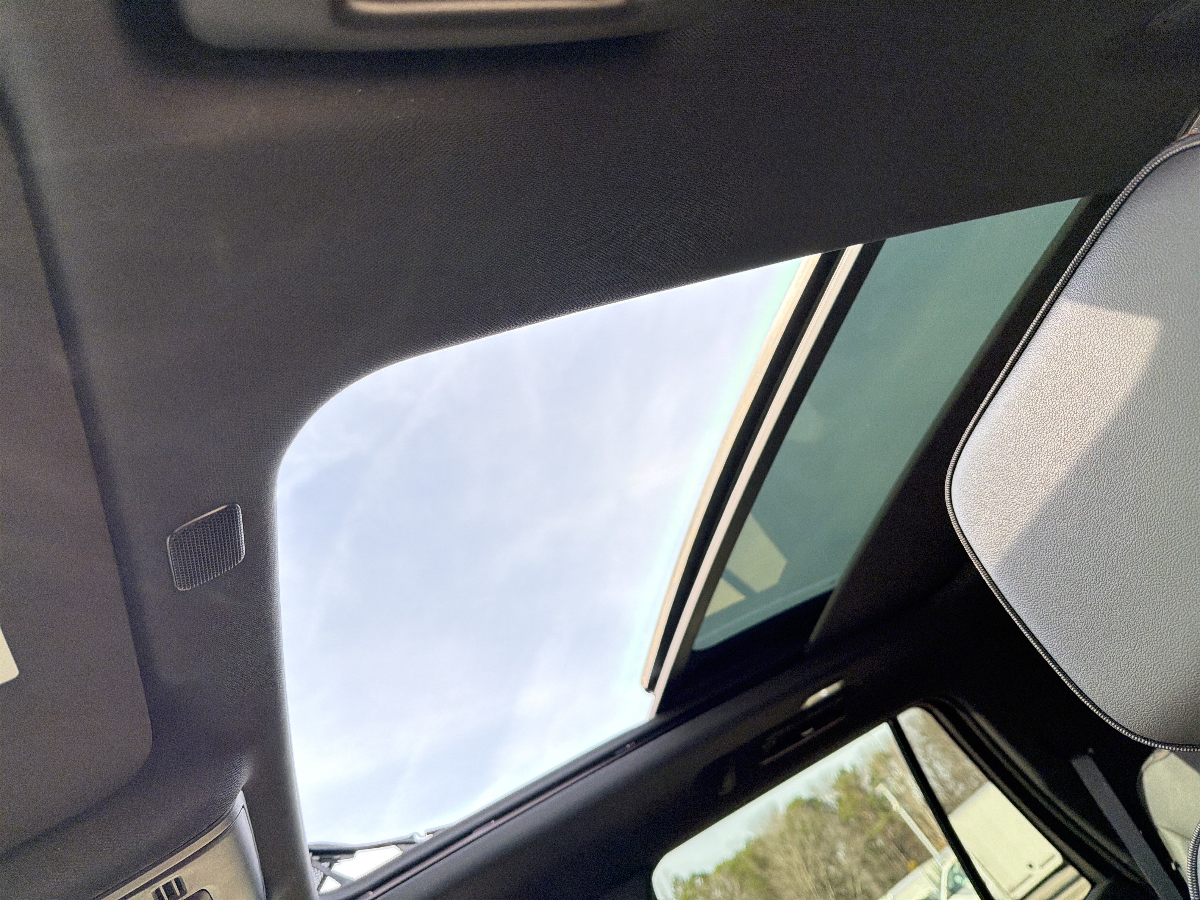 Used 2023 Chevrolet Tahoe RST w/ Luxury Package image 55