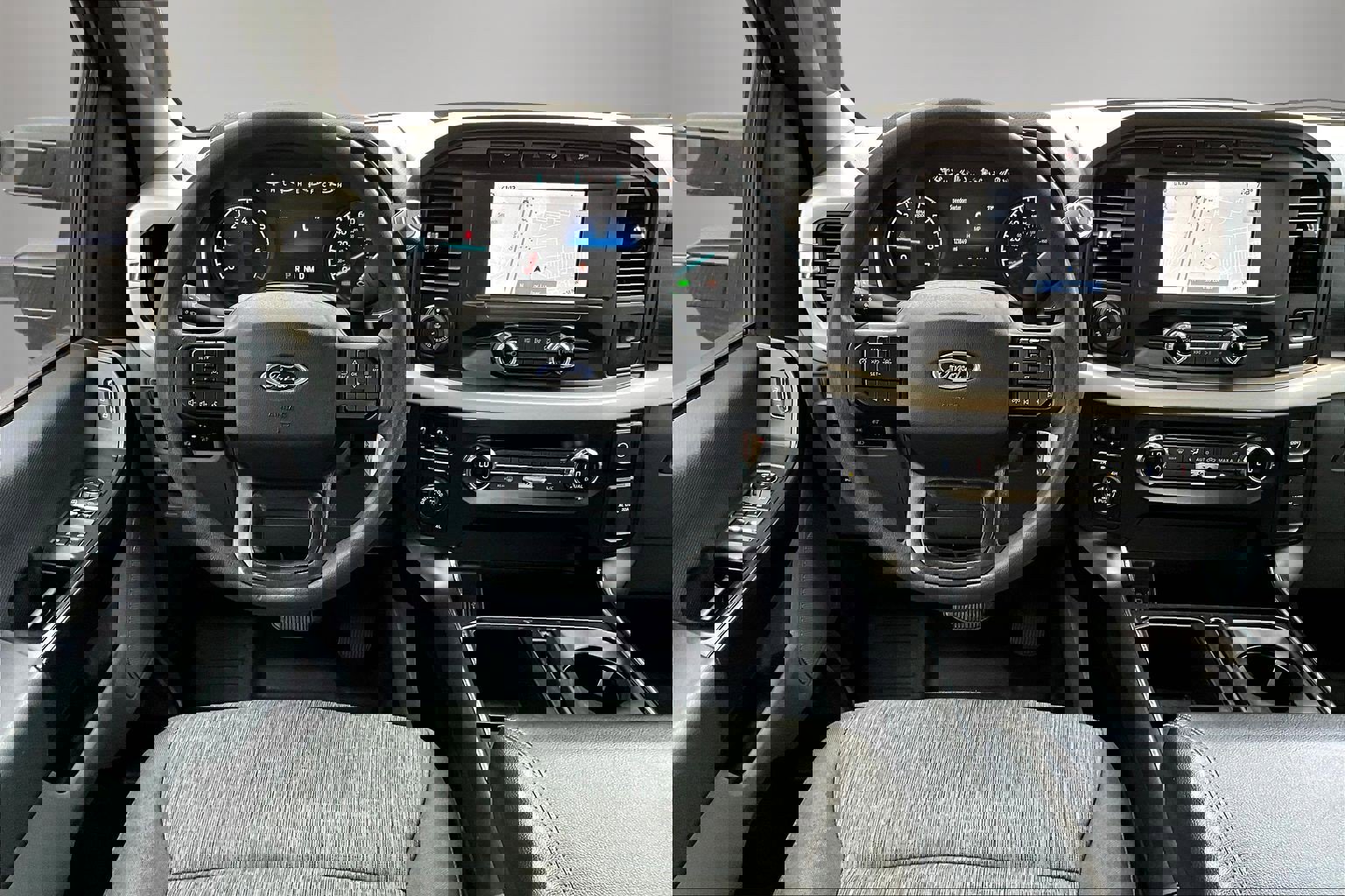 Used 2021 Ford F150 XL w/ Trailer Tow Package image 9