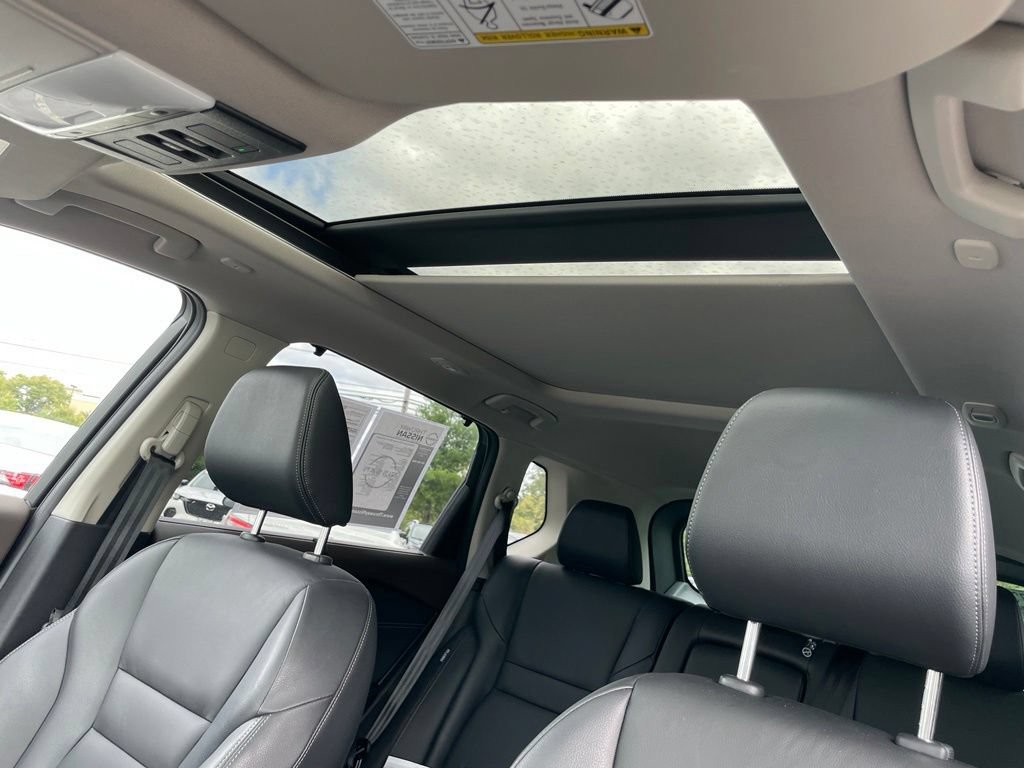 Certified 2023 Nissan Rogue SL w/ SL Premium Package AWD/4WD image 23