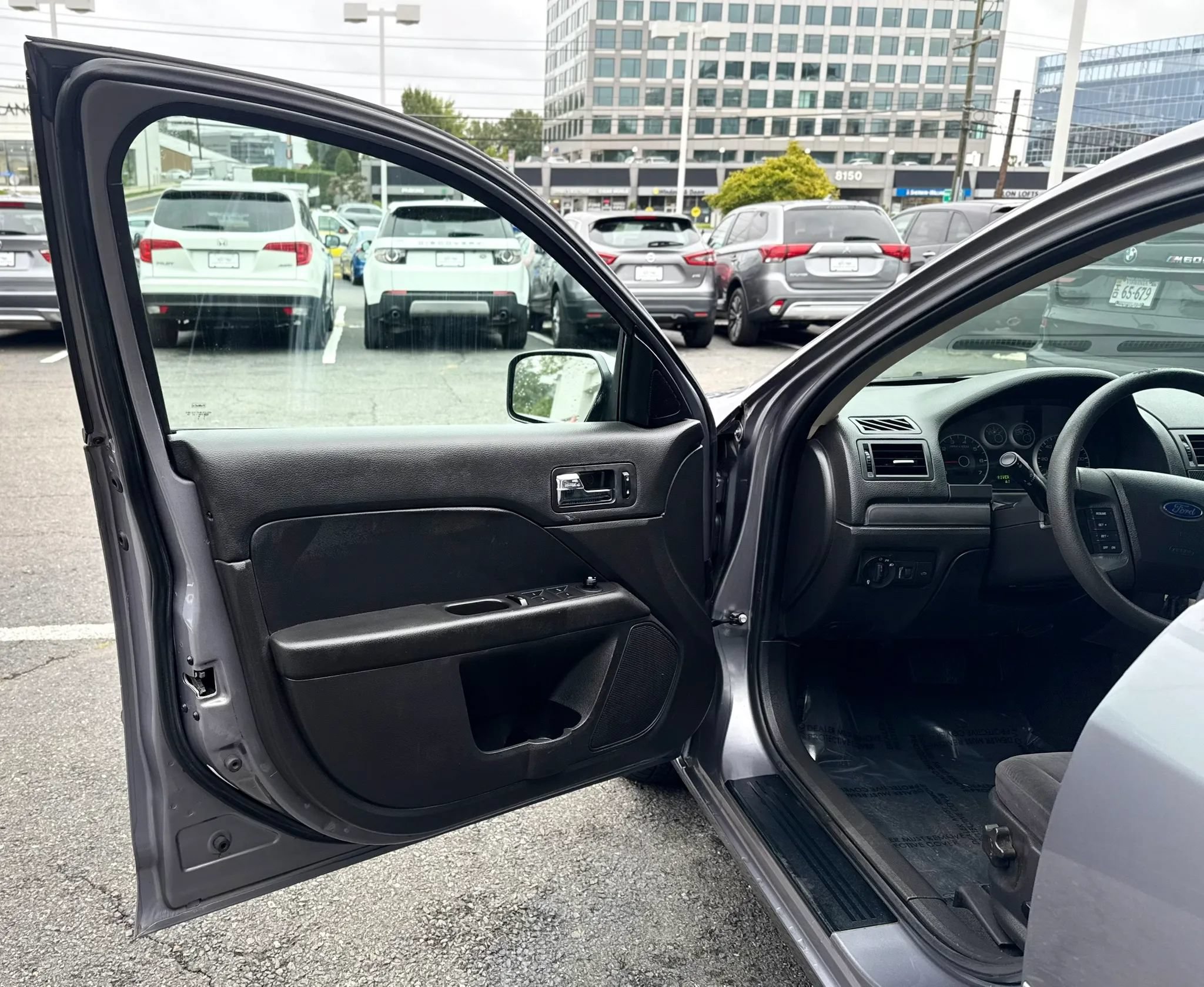 Used 2006 Ford Fusion SE FWD image 9