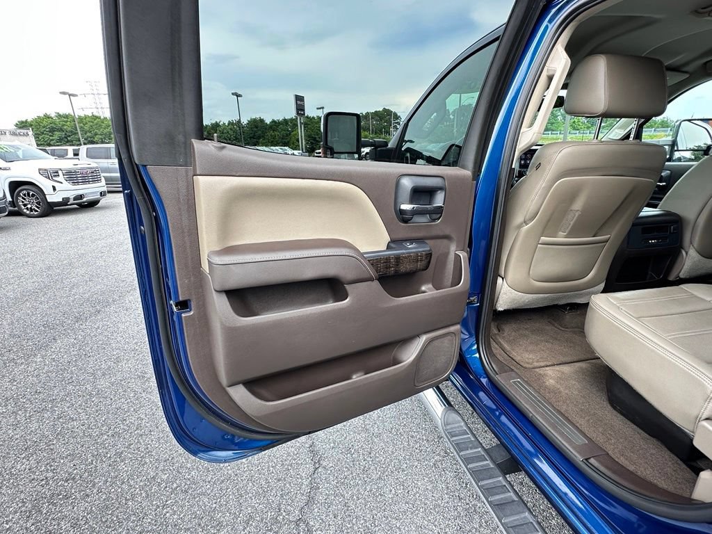 Certified 2015 GMC Sierra 2500 Denali AWD/4WD image 30