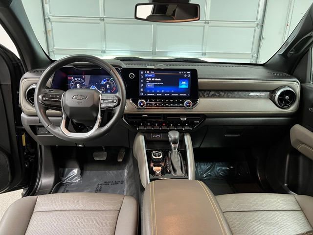 Used 2024 Chevrolet Colorado ZR2 w/ ZR2 Bison Edition image 17