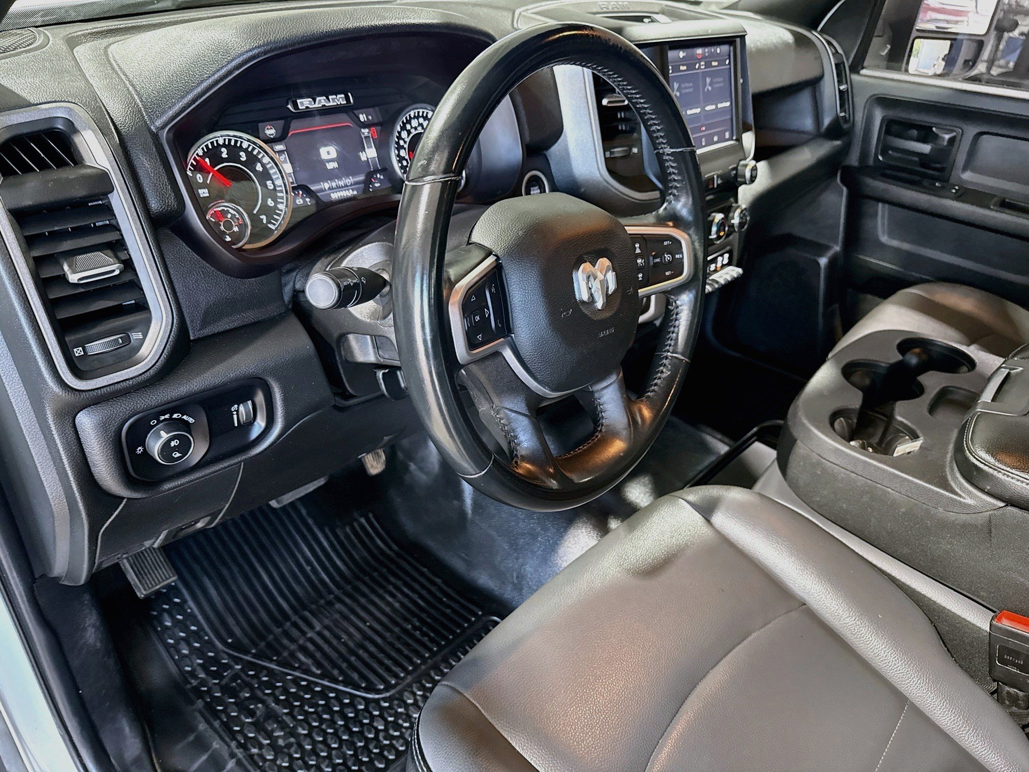 Used 2024 RAM 2500 Tradesman w/ Safety Group AWD/4WD image 23