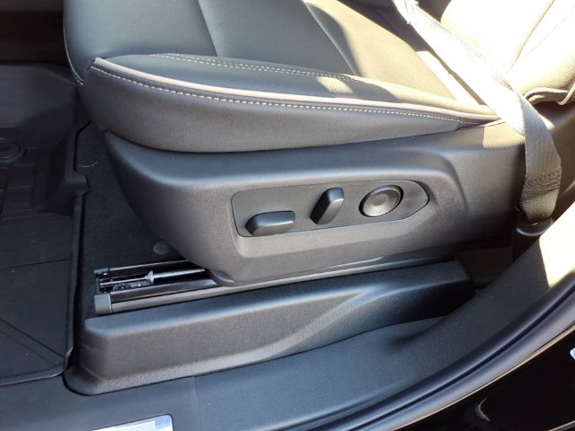 New 2027 Chevrolet Tahoe Premier w/ Sun And Tow Package AWD/4WD image 7