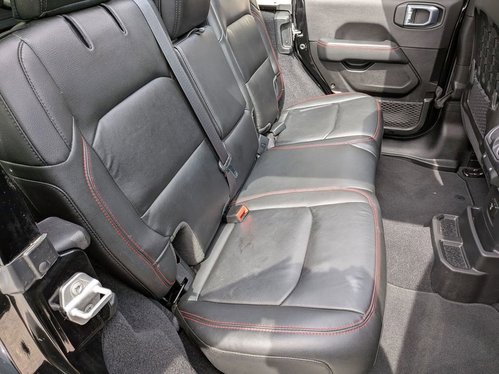 Certified 2022 Jeep Wrangler Unlimited Rubicon AWD/4WD image 26